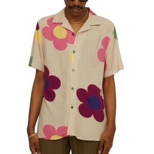 OAS Daisy Viscose Shirt Men XL Tan Floral Short Sleeve Button Down EUC Bold
